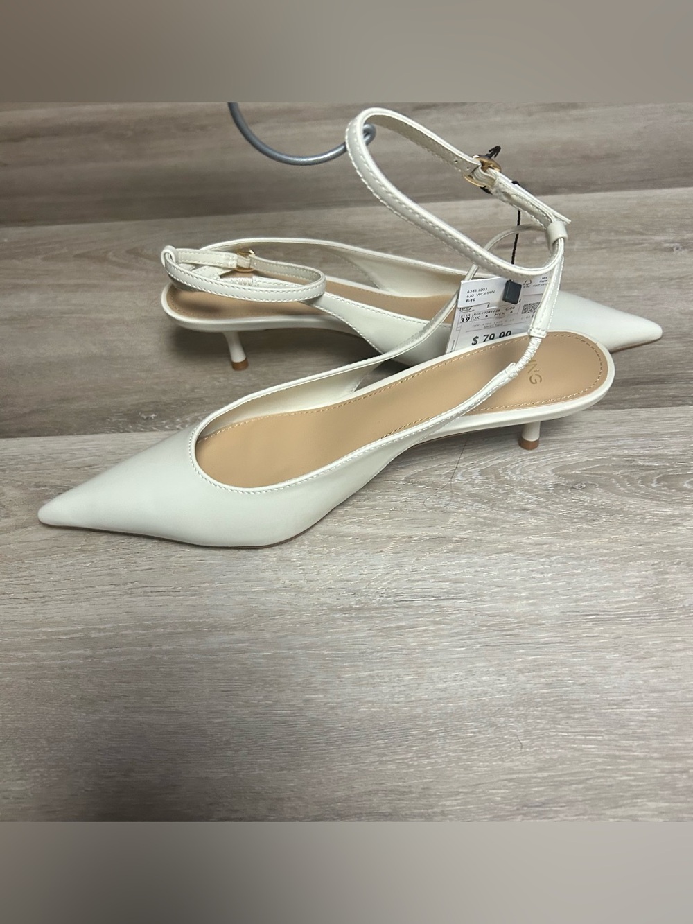 Mango Ivory Pointed-Toe Slingback Y2K Kitten Heels